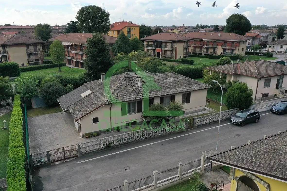 Villa in vendita a Castiglione d'Adda