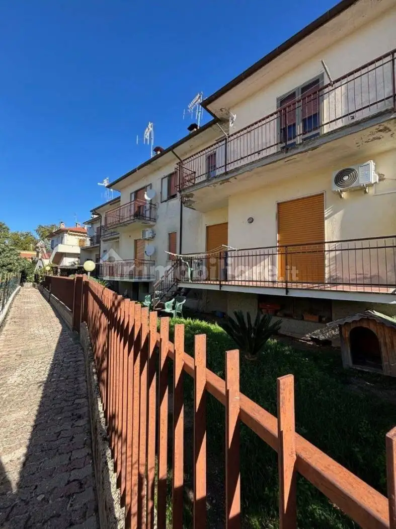 Quadrilocale via 25 Aprile, Bolsena - foto 2