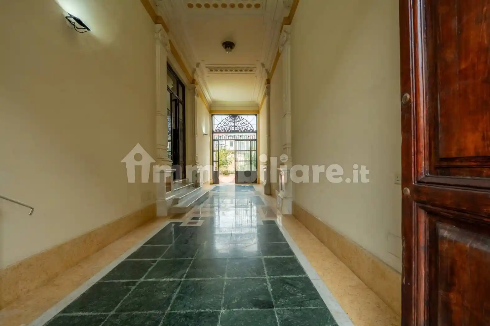 Villa in vendita a Viareggio
