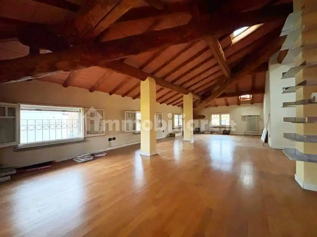 Appartamento in vendita a Parma