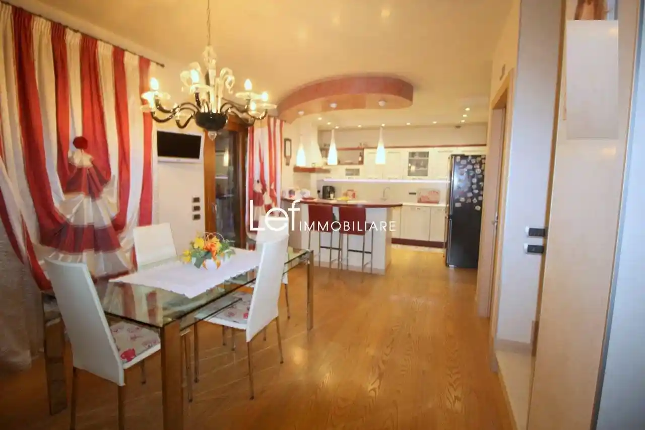 Villetta a schiera - foto 2