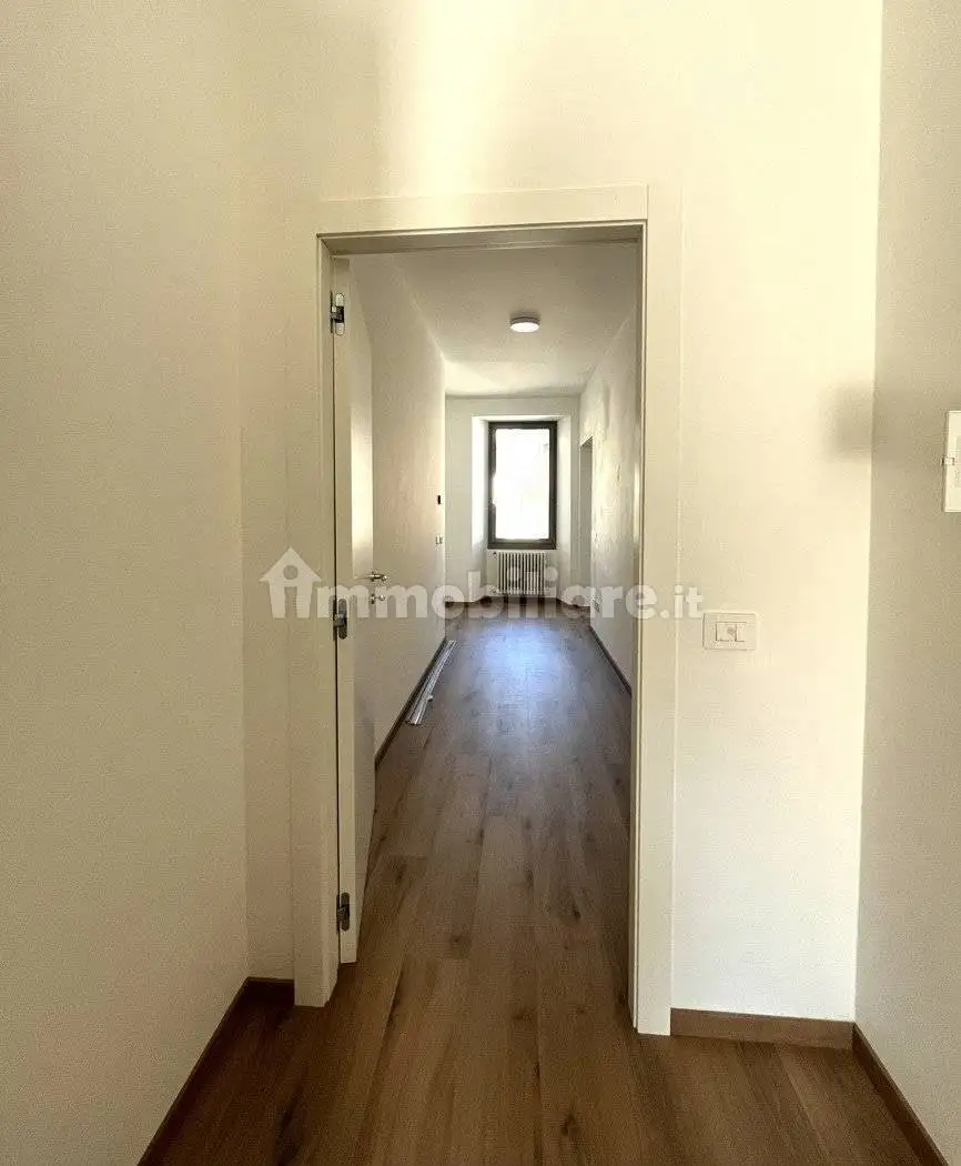 Appartamento piazza La Torre, 16, Castiglione D'Intelvi, Centro Valle Intelvi - foto 2