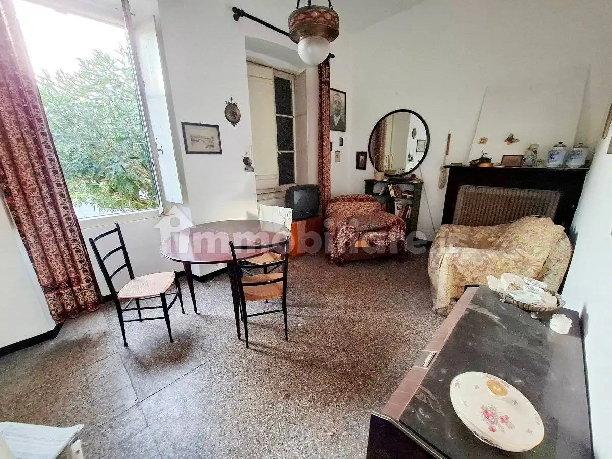 Terratetto plurifamiliare 106 m², da ristrutturare, Centro, Cicagna - foto 5