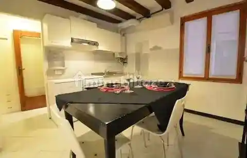 Monolocale buono stato, primo piano, San Polo, Venezia - foto 5