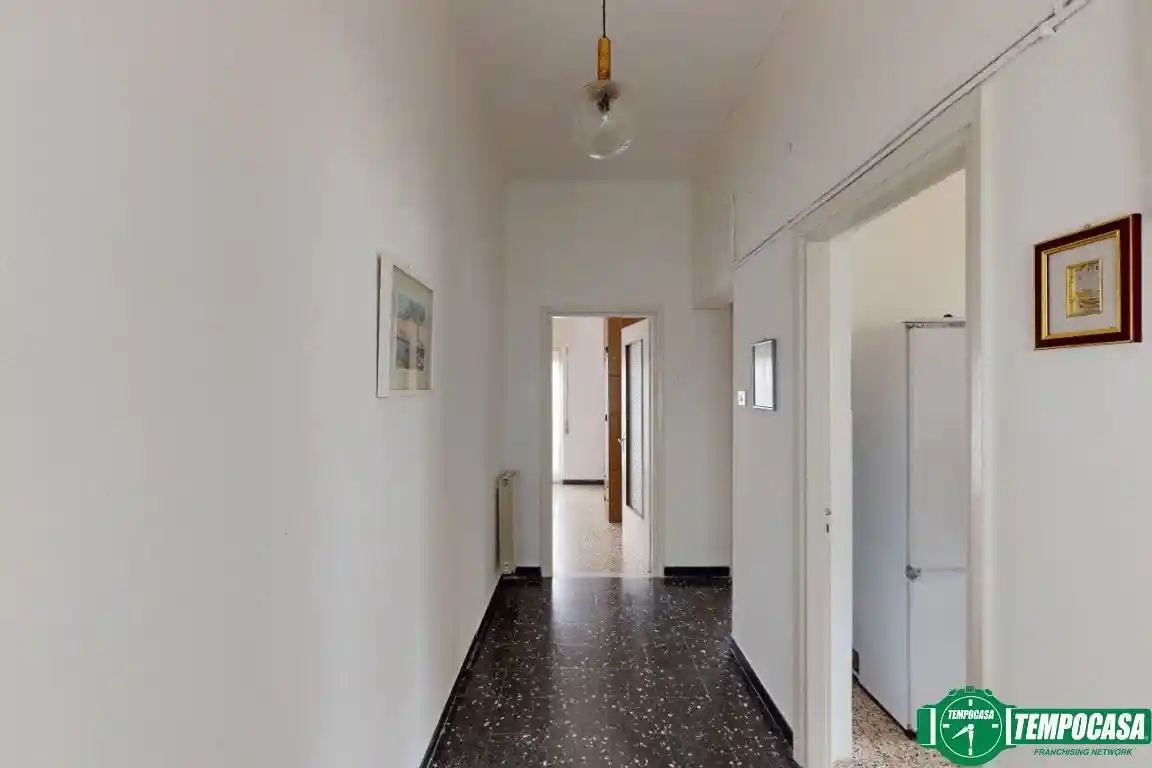 Trilocale via 4 Novembre 7, Centro, Borghetto di Vara - foto 2