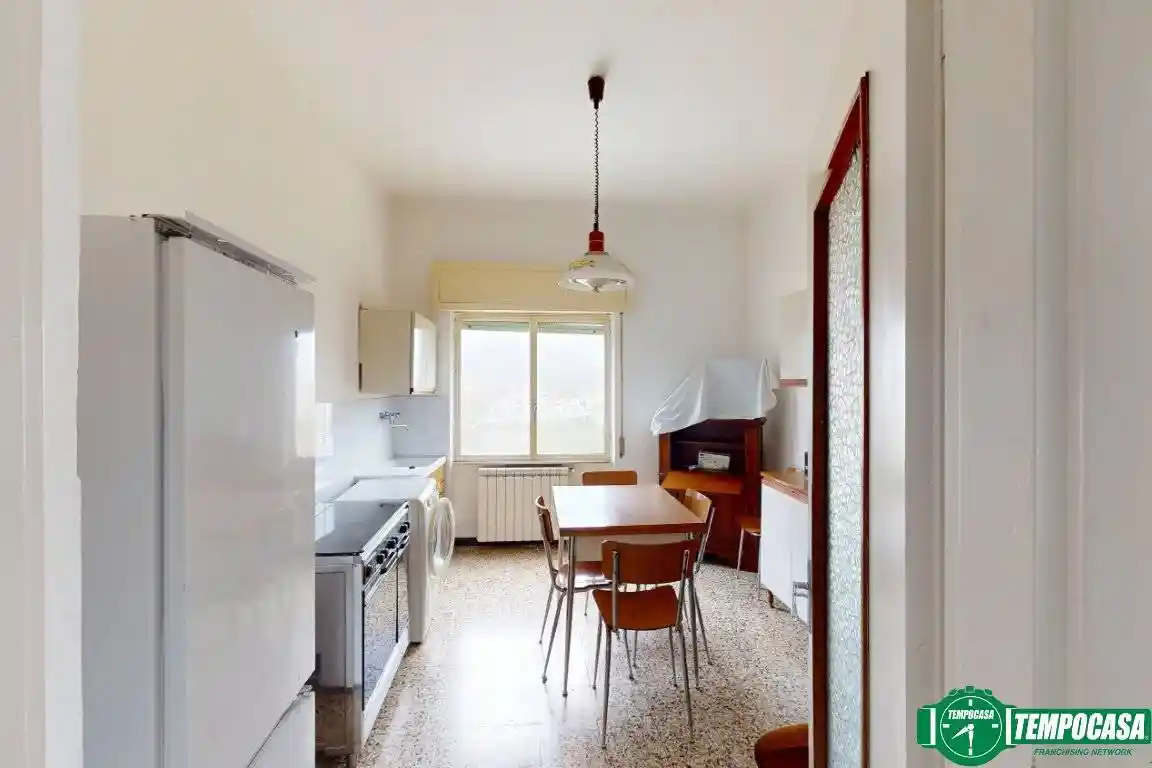 Trilocale via 4 Novembre 7, Centro, Borghetto di Vara - foto 4