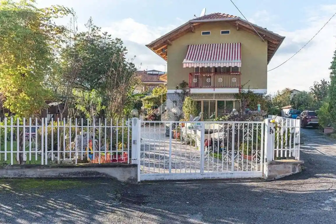 Casa indipendente in vendita a Ciriè