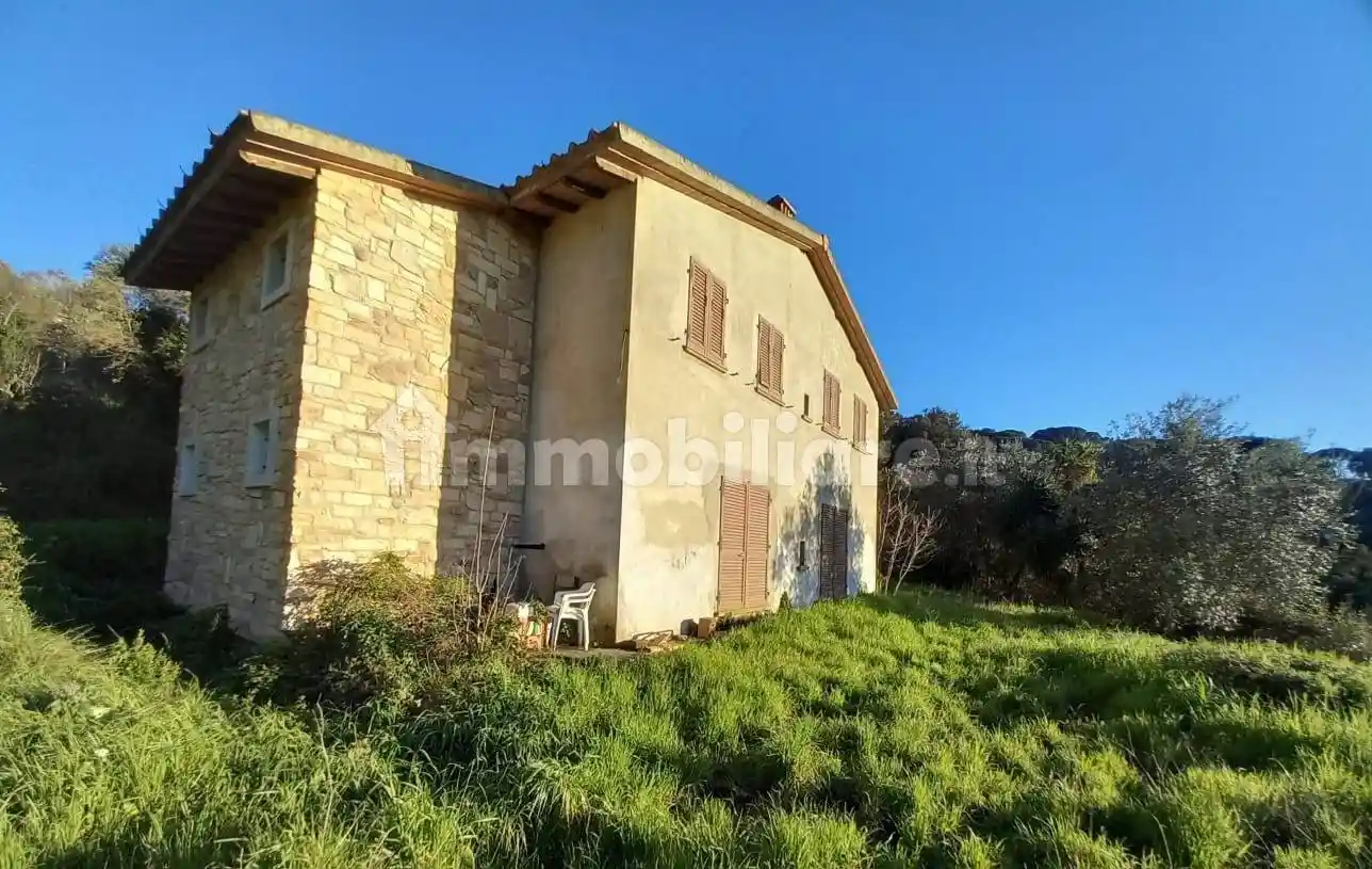 Rustico - Casale in vendita a Castagneto Carducci