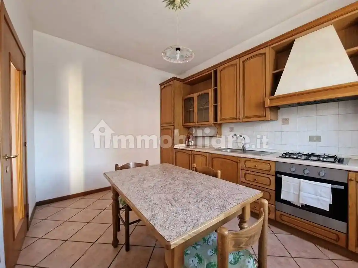 Villa bifamiliare via L'Aquila 47, Paganica - Tempera, L'Aquila - foto 2