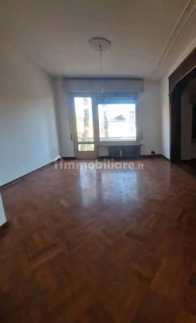Terratetto unifamiliare 260 m², da ristrutturare, Infrangibile, Piacenza - foto 2