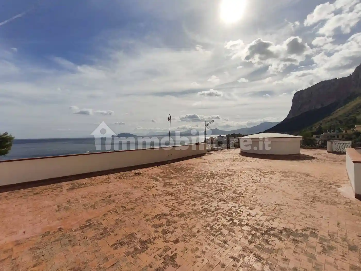 Villa unifamiliare Lungomare Cristoforo Colombo, Vergine Maria, Palermo - foto 2