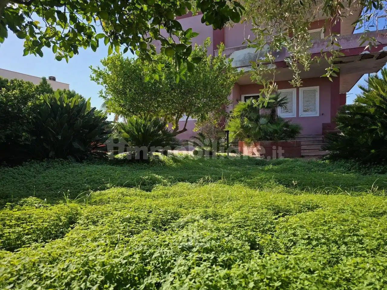 Villa unifamiliare via Carlo Poerio 10, Centro, Cavallino - foto 4