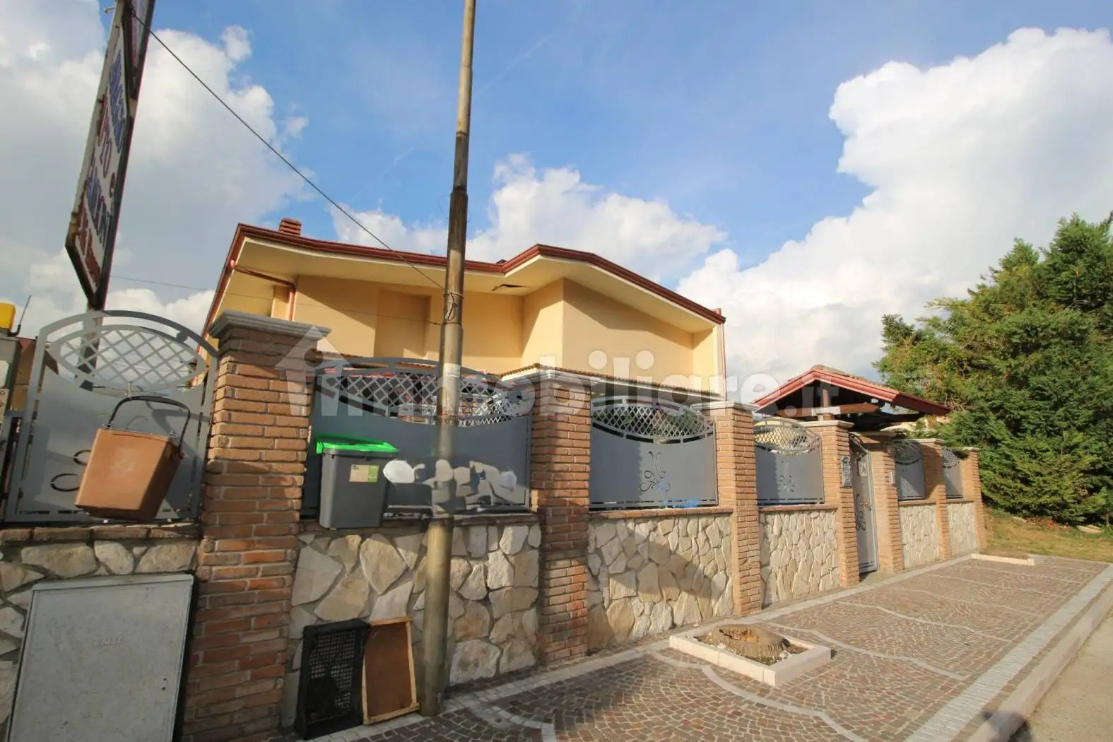 Villa in vendita a San Felice a Cancello