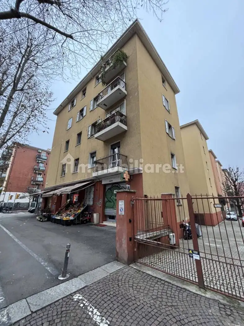 Appartamento in vendita a Bologna