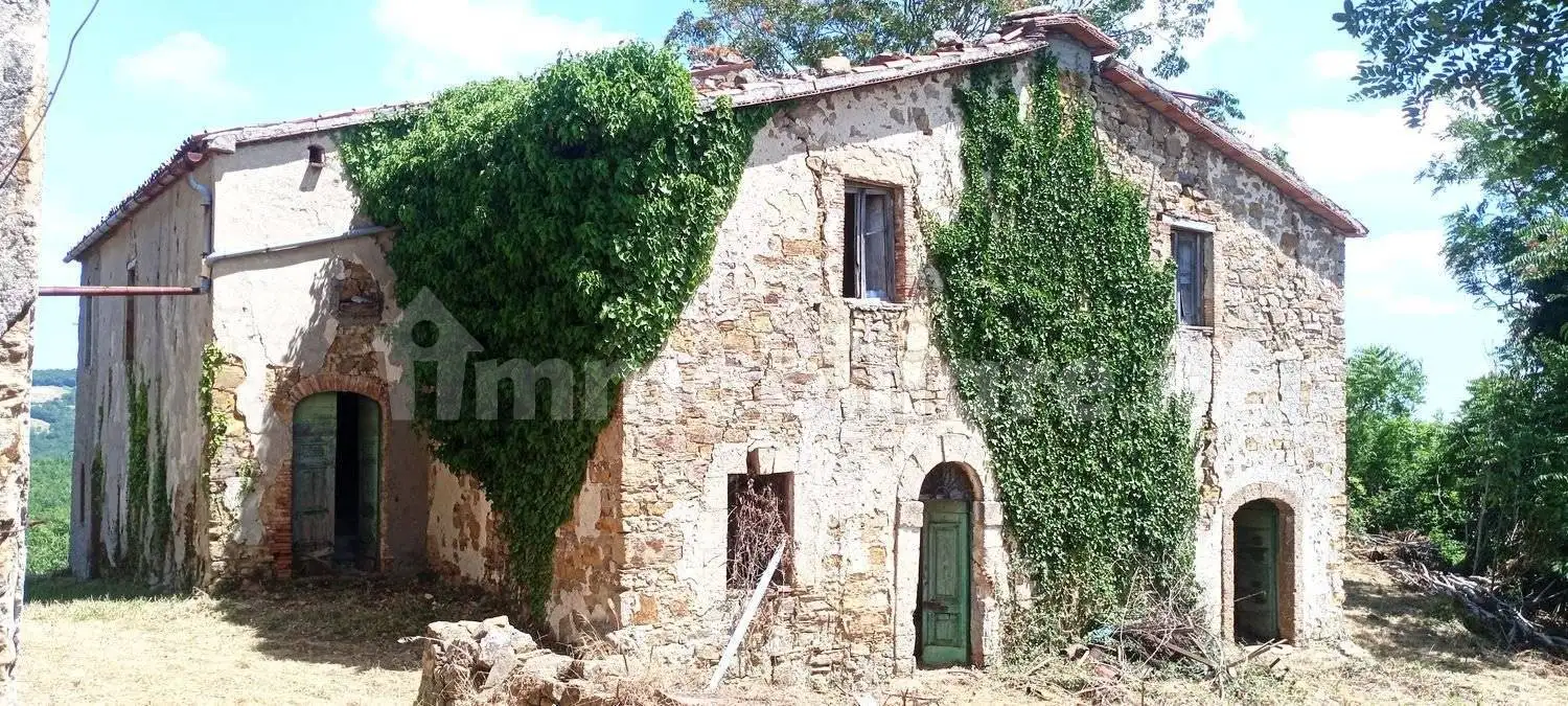 Rustico - Casale in vendita a Sorano