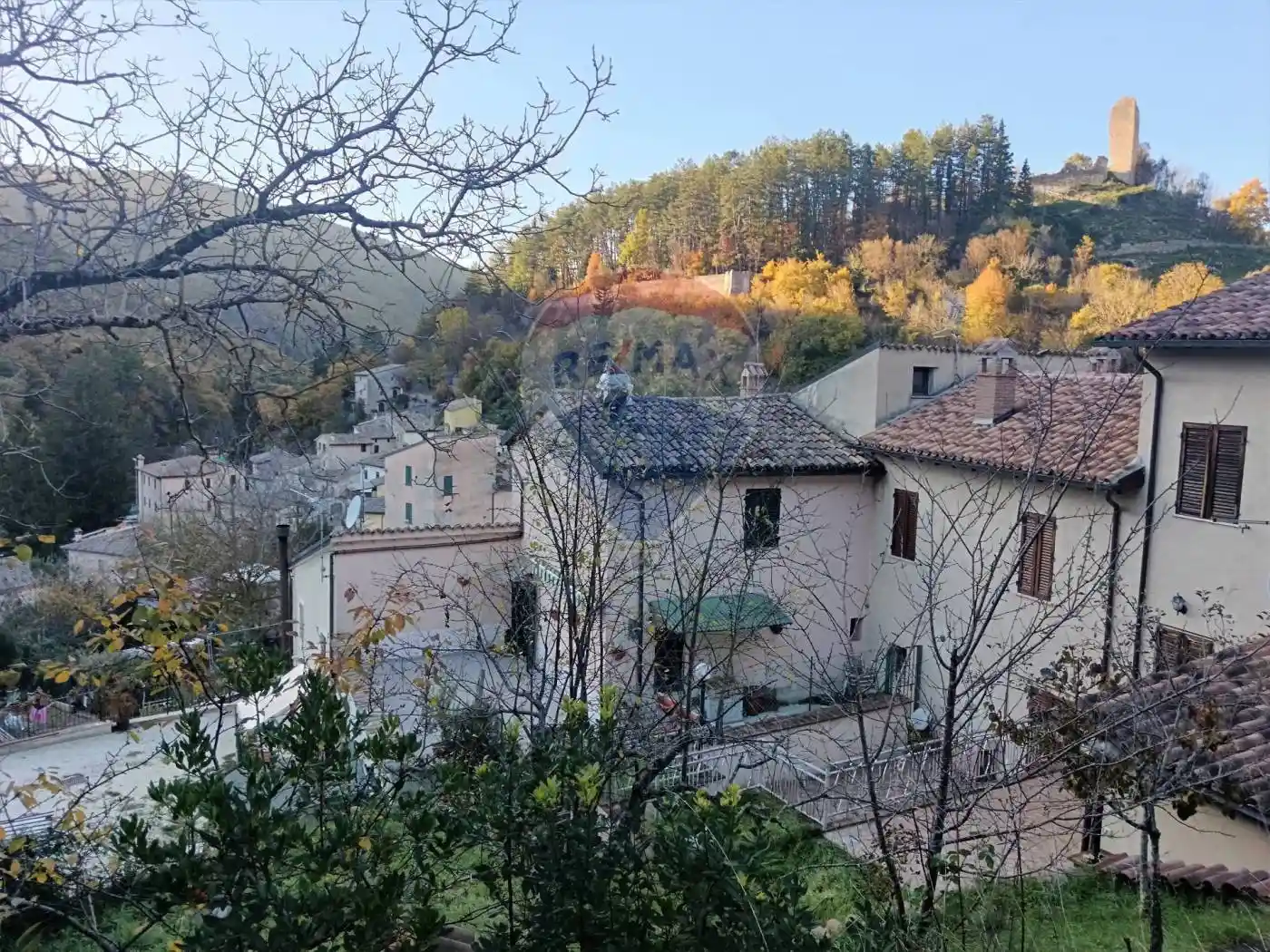 Terratetto unifamiliare Rasiglia via Del Bosco 23, Carpello, Scopoli, Casenove, Verchiano, Foligno - foto 2