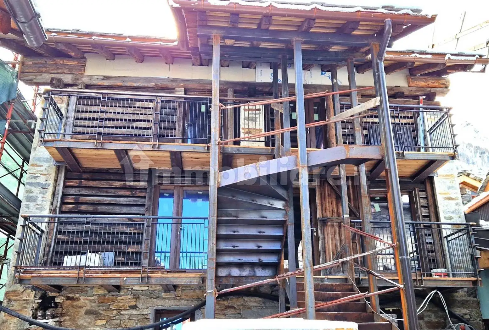 Appartamento in vendita a Cogne