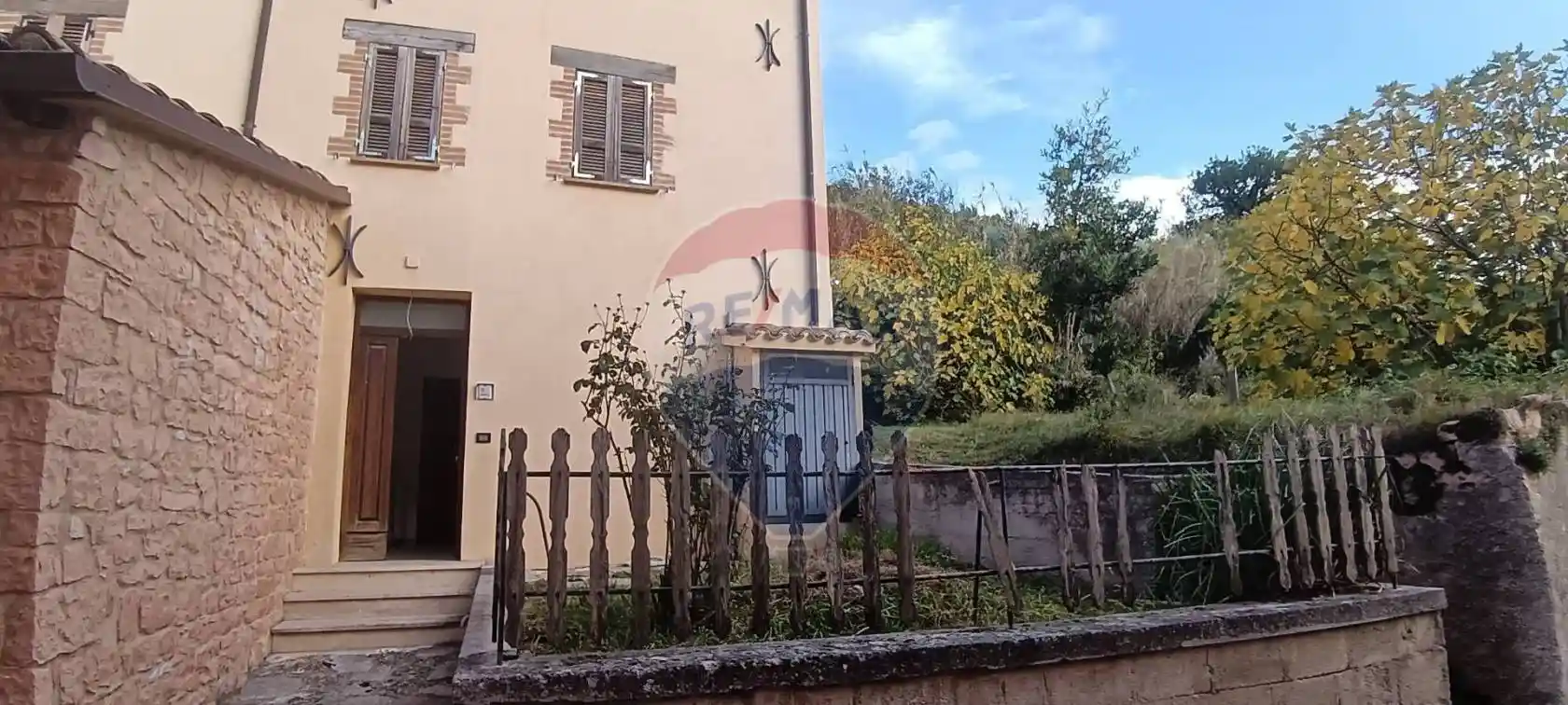 Casa indipendente in vendita a Gualdo Tadino