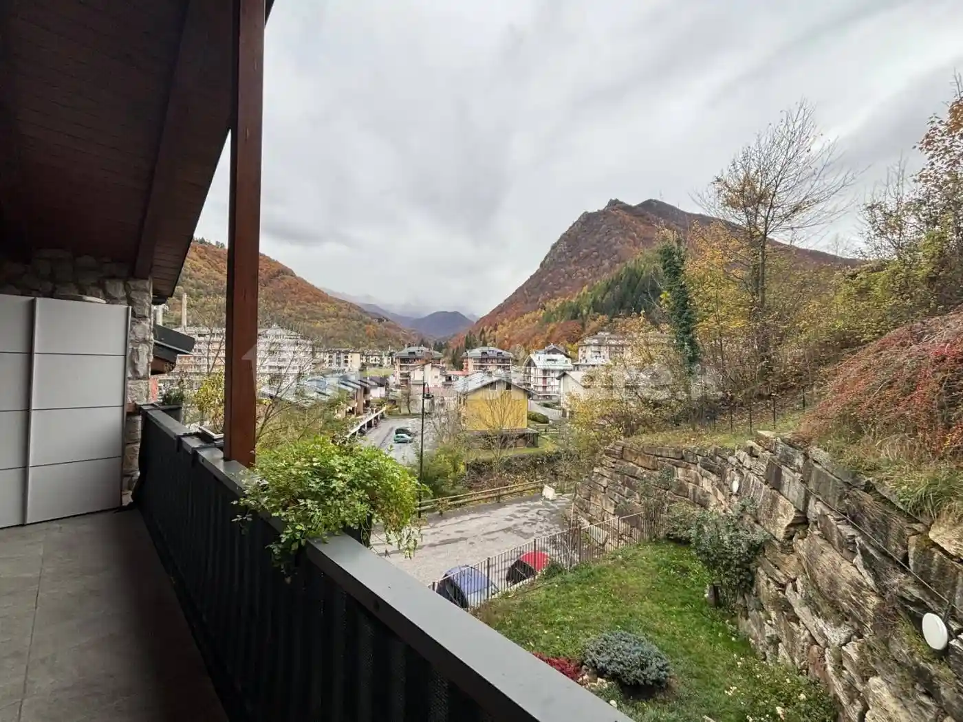 Trilocale ottimo stato, secondo piano, Vernante - foto 5