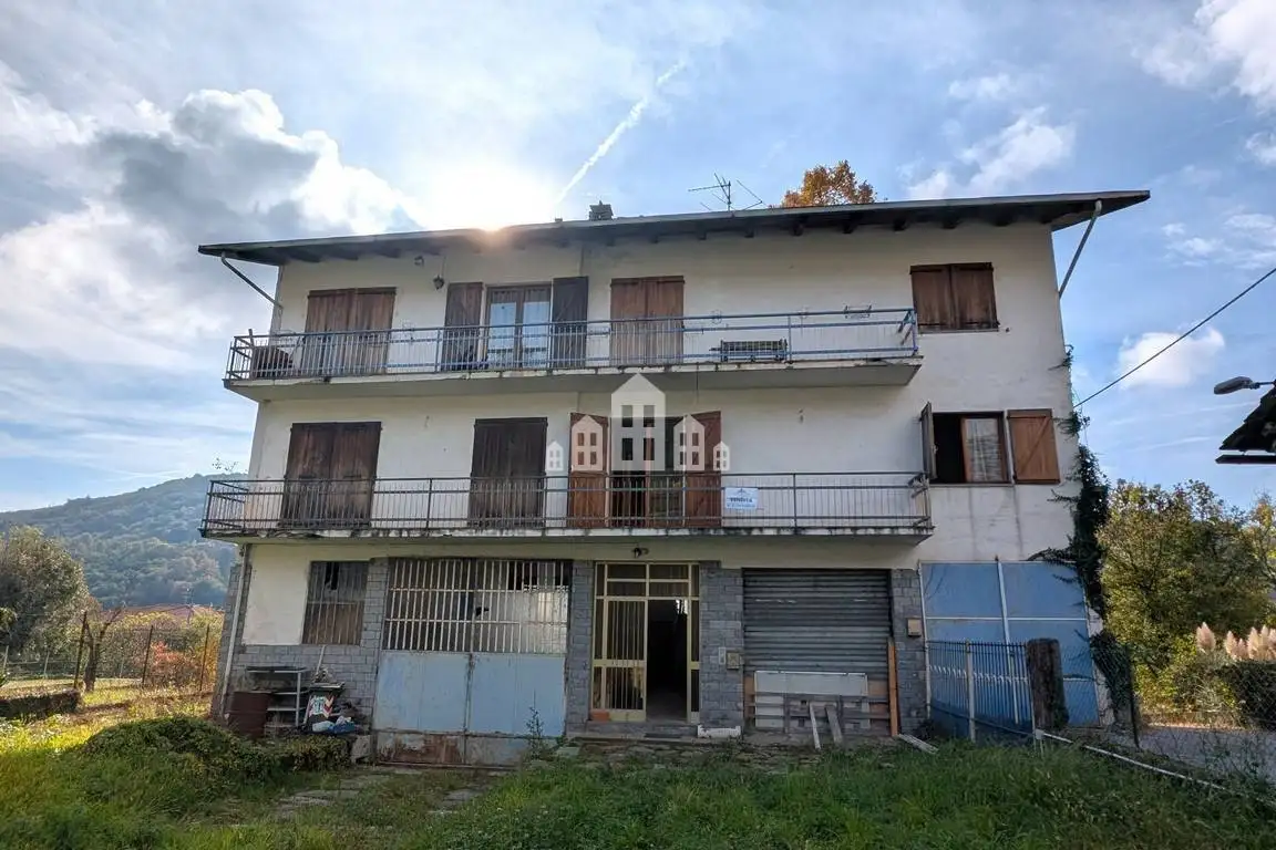 Appartamento in vendita a Val di Chy