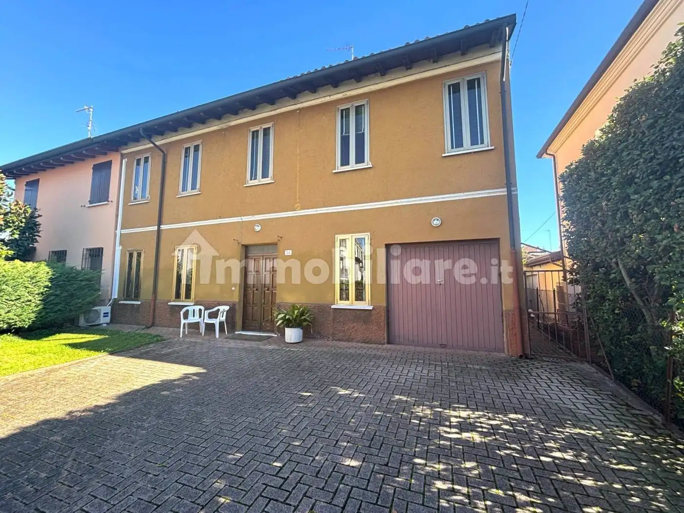 Villa in vendita a Mantova