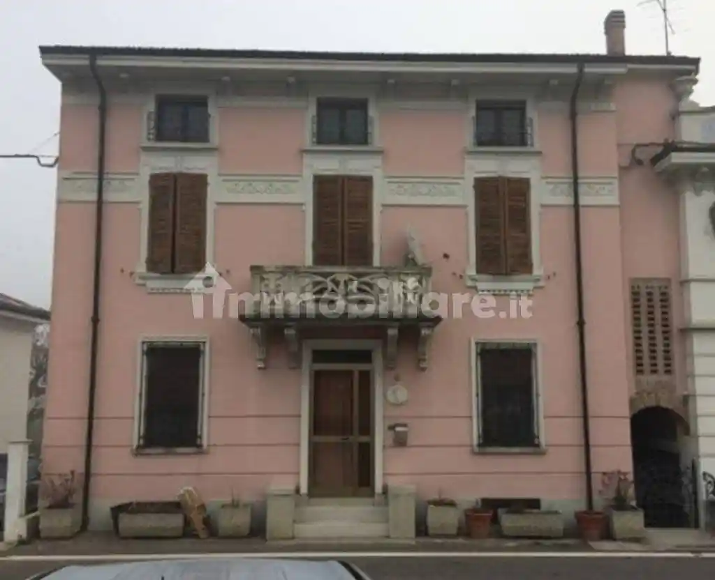 Villetta a schiera in vendita a Suzzara