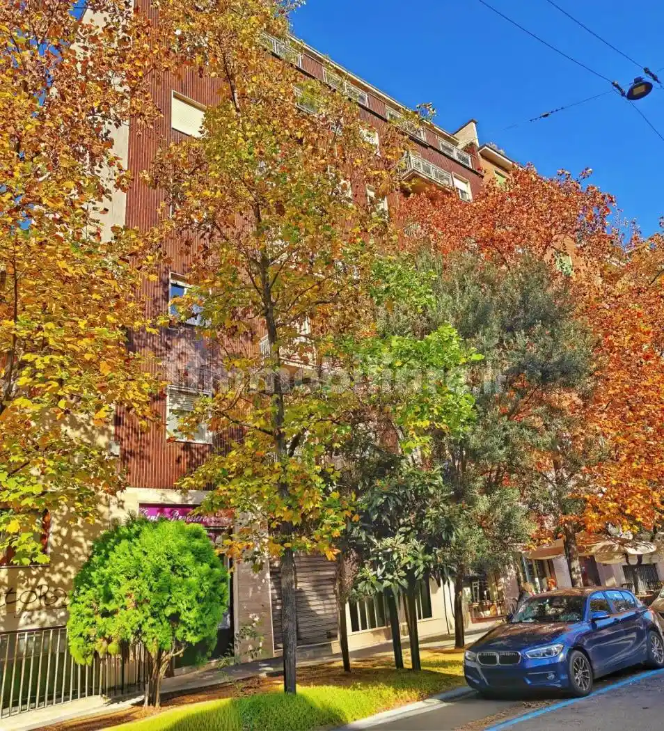 Bilocale via Sebastiano Veniero 8, Monte Rosa - Lotto, Milano - foto 3