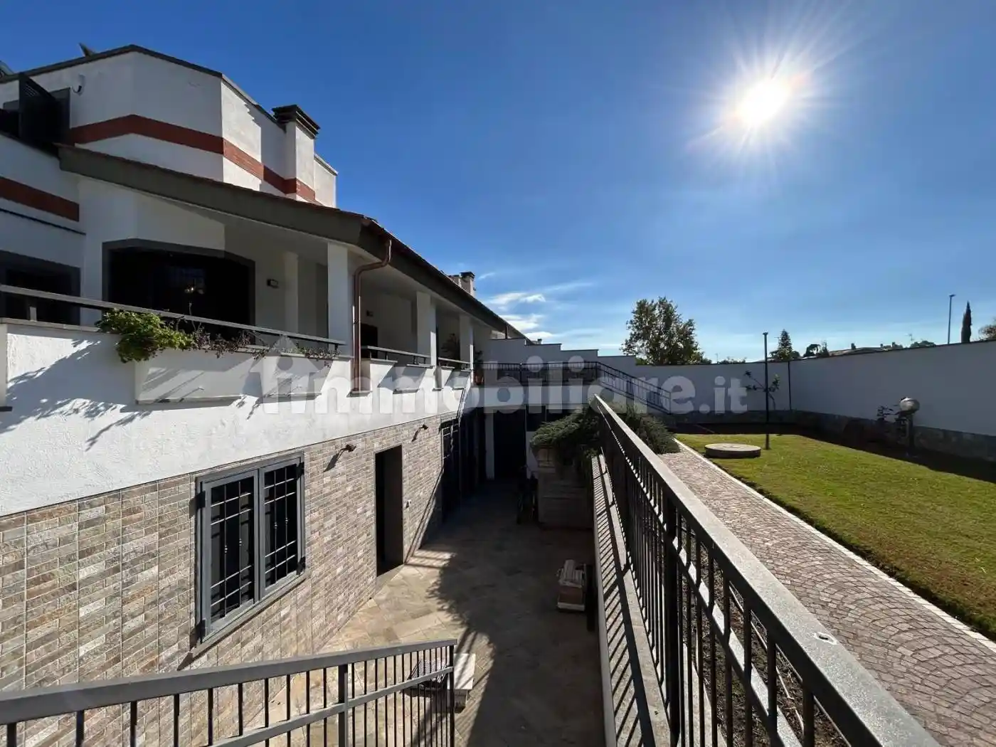 Villa plurifamiliare via Giorgio Bassani, Infernetto, Roma - foto 2