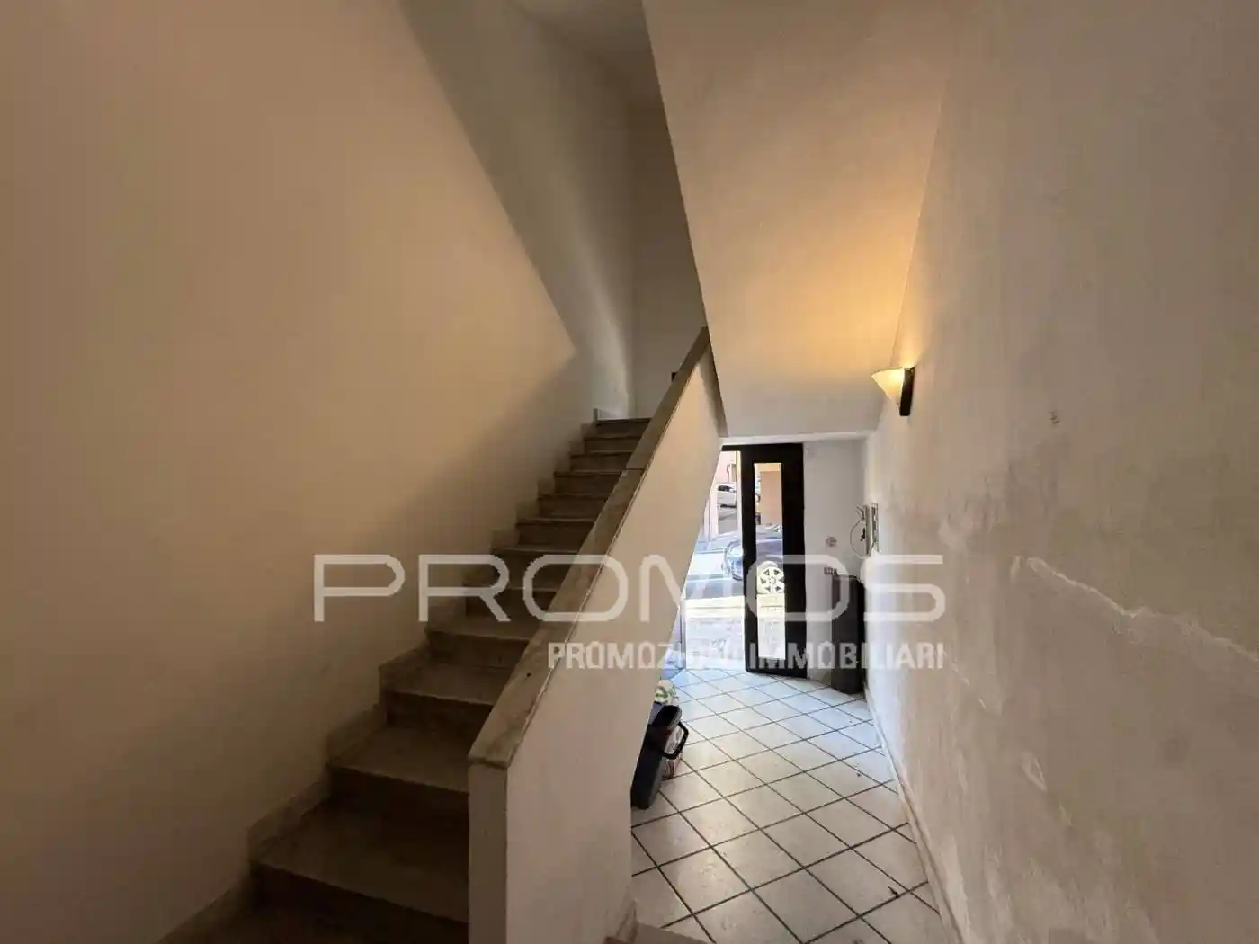 Trilocale da ristrutturare, piano terra, La Vega - Regioni, Cagliari - foto 3