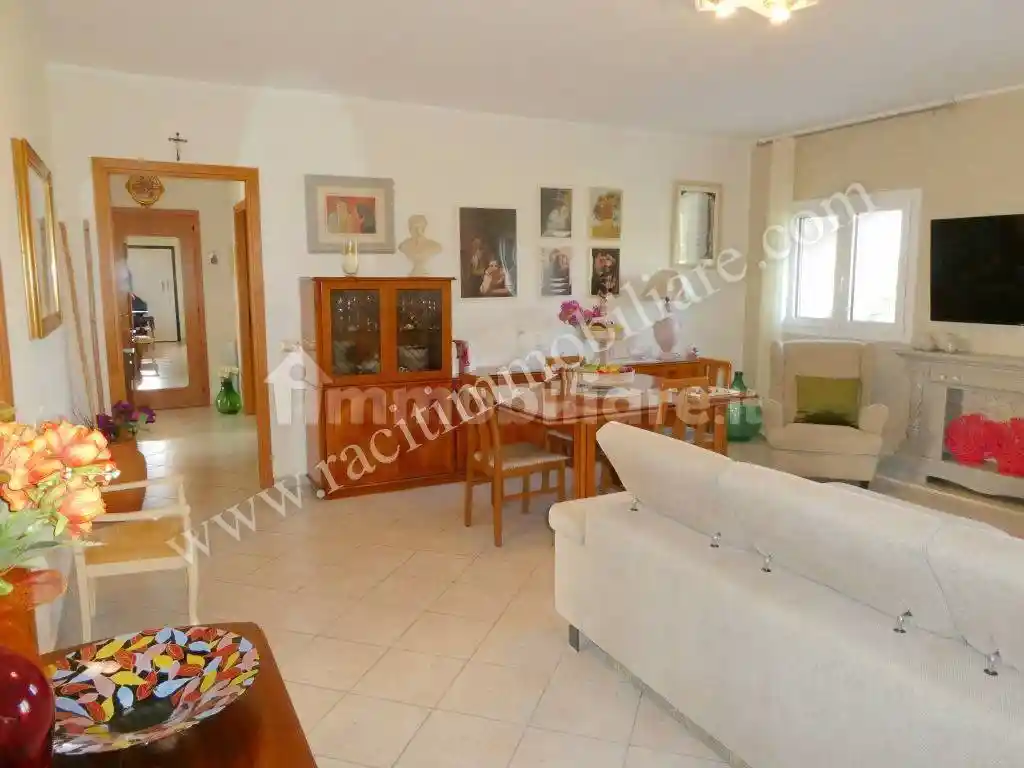 Appartamento in vendita a Pozzallo