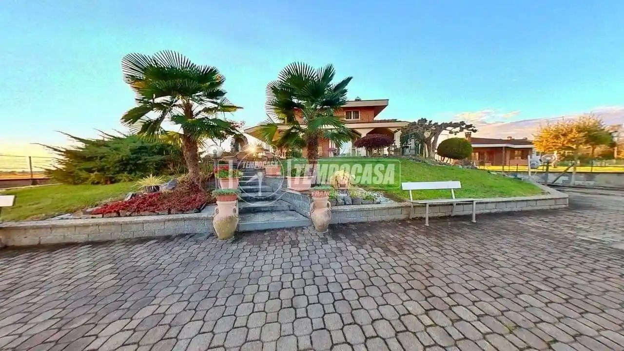 Villa in vendita a Leinì