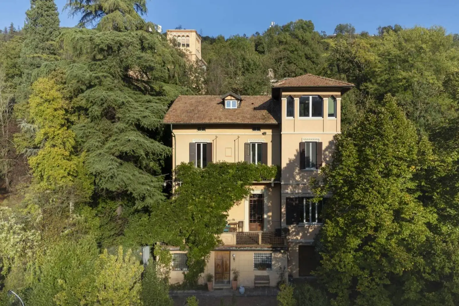 Villa in vendita a Bologna