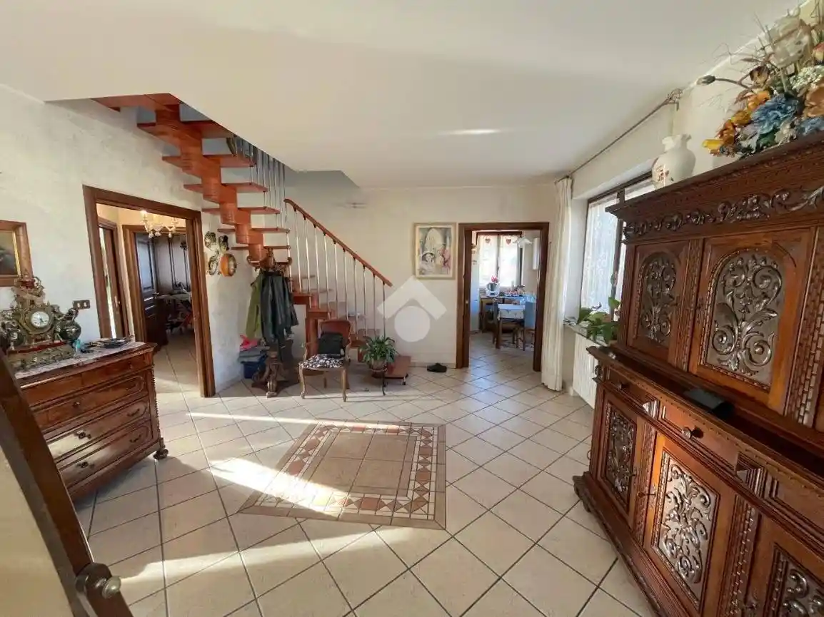 Appartamento via Montebello 46, Tabona, Borgo Nuovo, Pinerolo - foto 2