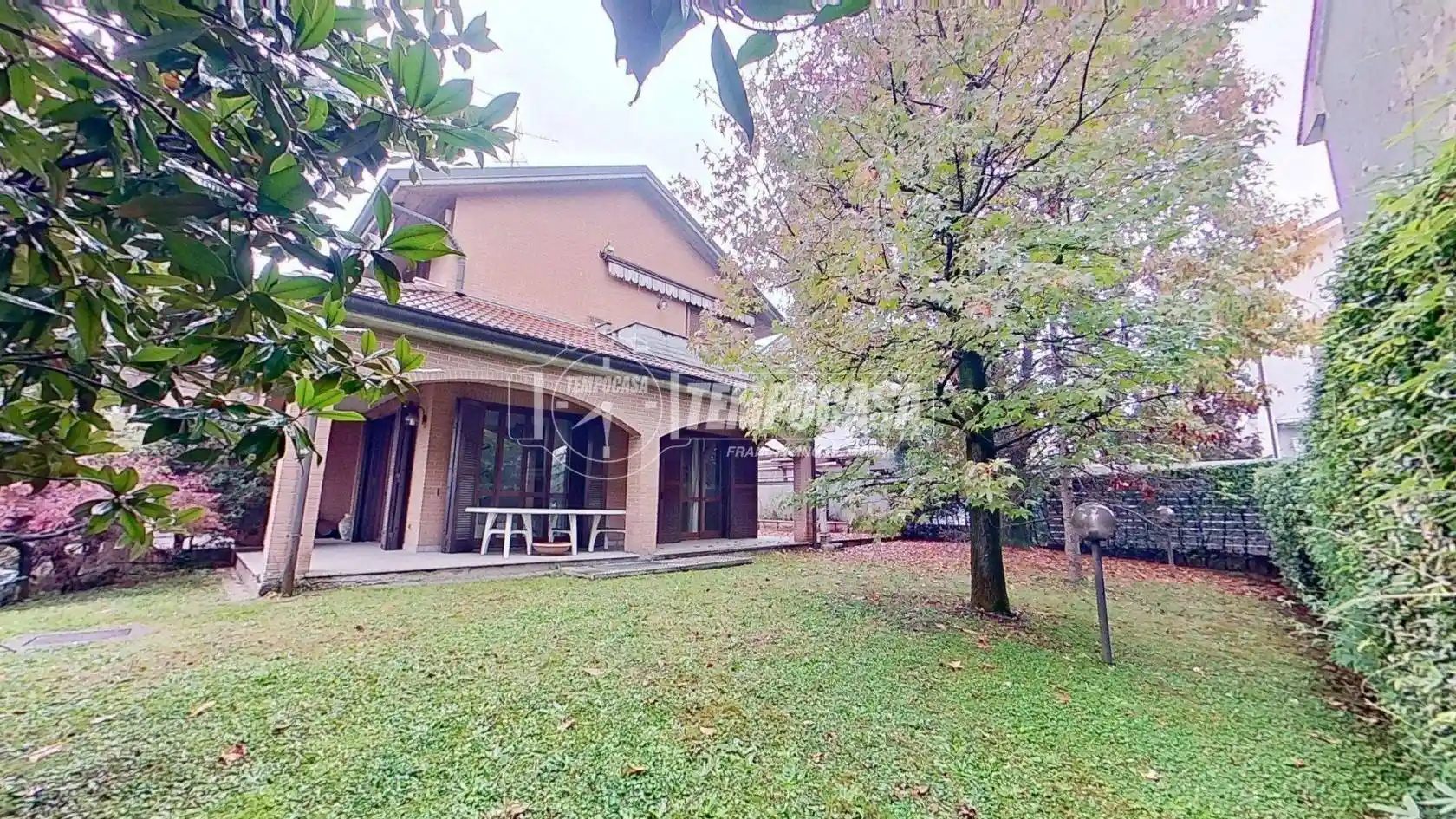 Villa in vendita a Brugherio