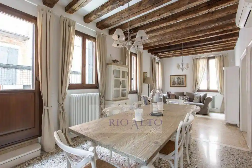 Appartamento ottimo stato, primo piano, Rialto, Venezia - foto 2