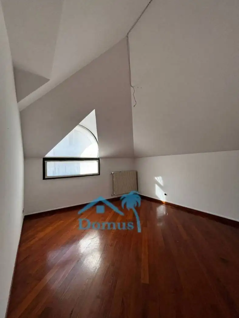 Appartamento via Buniva, Centro, Pinerolo - foto 2