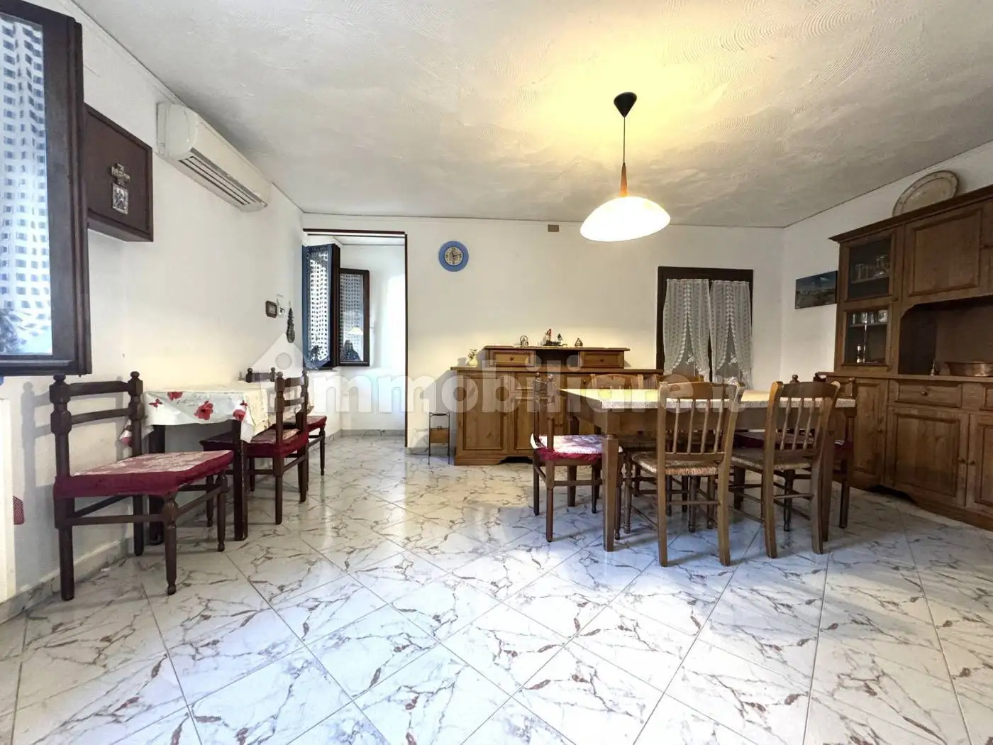 Terratetto unifamiliare via 25 Aprile, Centro, Erbè - foto 4