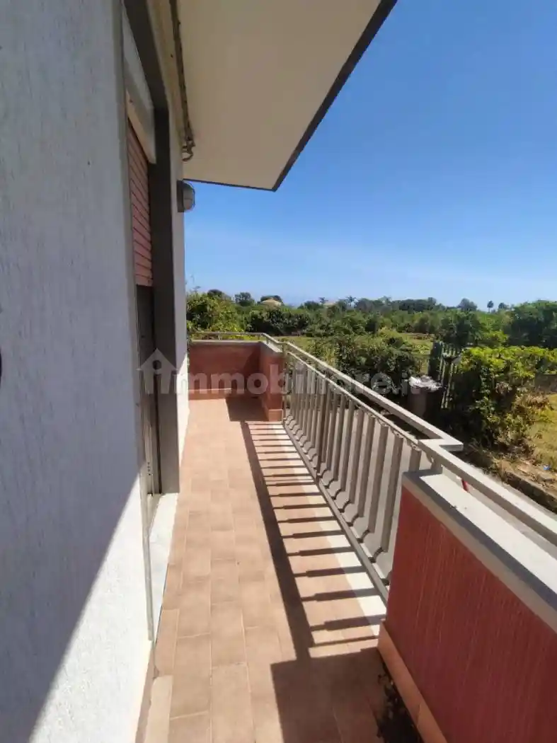 Appartamento in vendita a Aci Catena