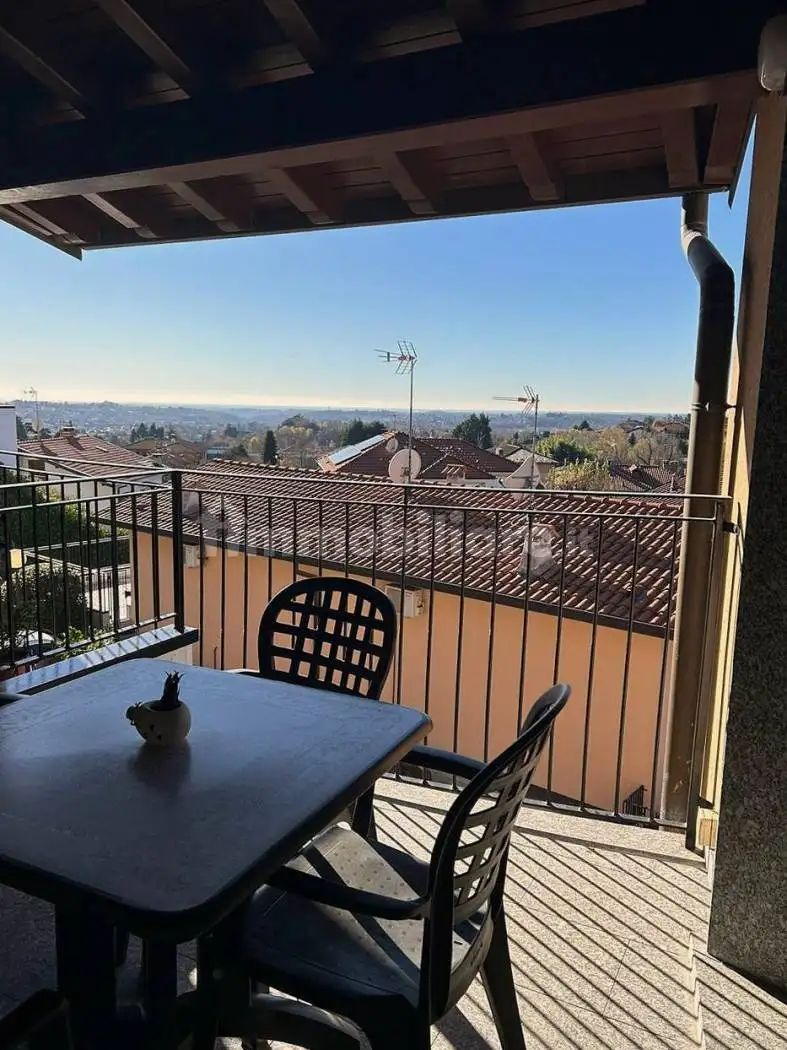 Attico via Serenza 26, Capiago Intimiano Olmeda, Capiago Intimiano - foto 2