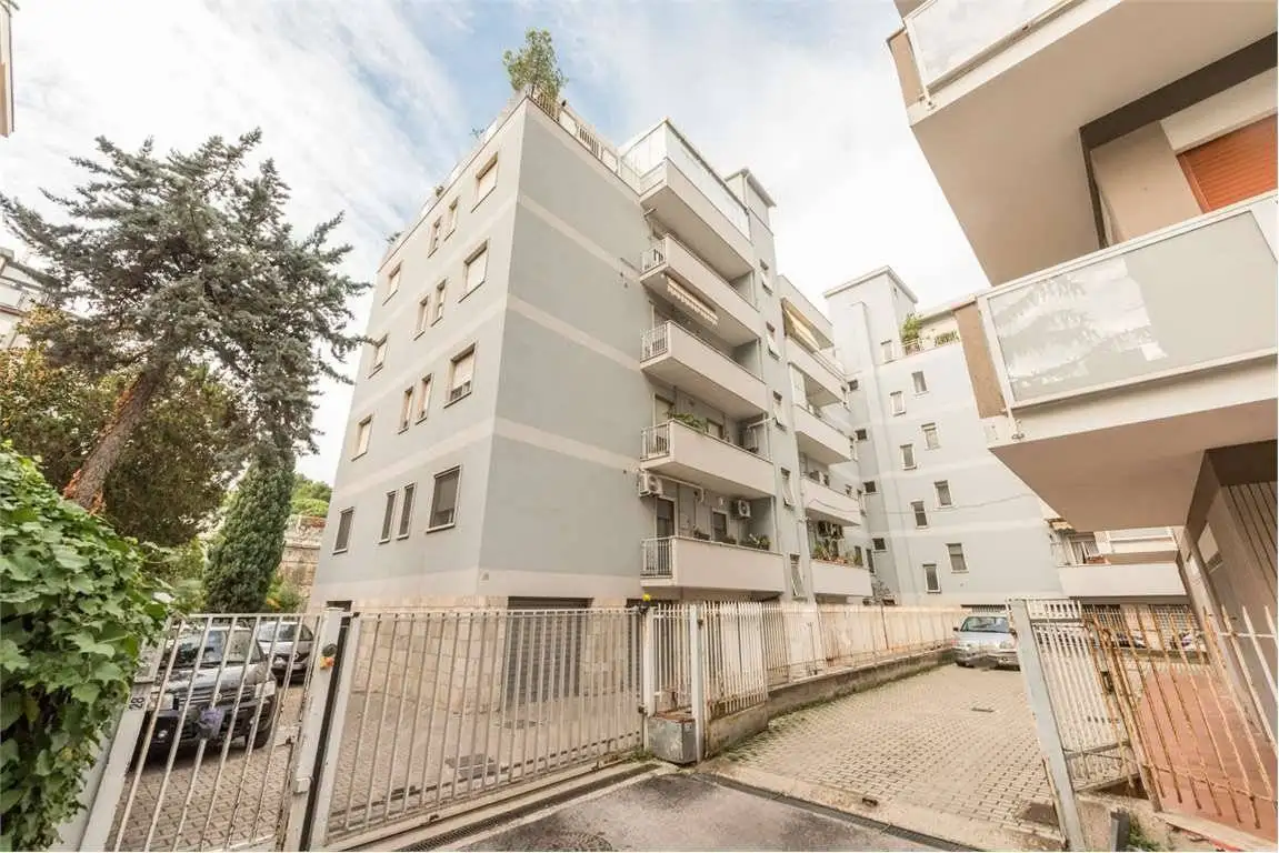 Appartamento in vendita a Pescara