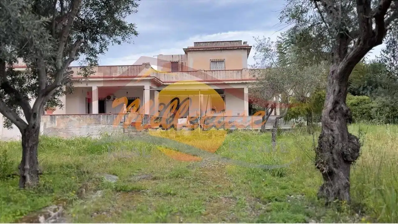 Villa in vendita a Siracusa