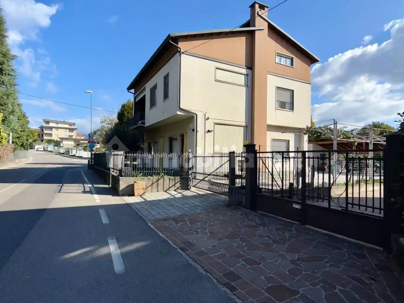 Villa in vendita a Merate