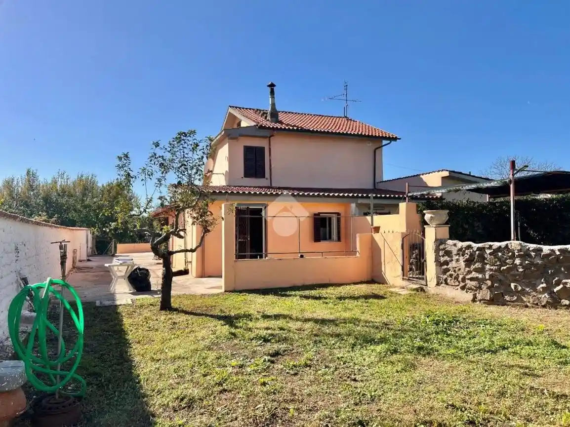 Casa indipendente in vendita a Valmontone