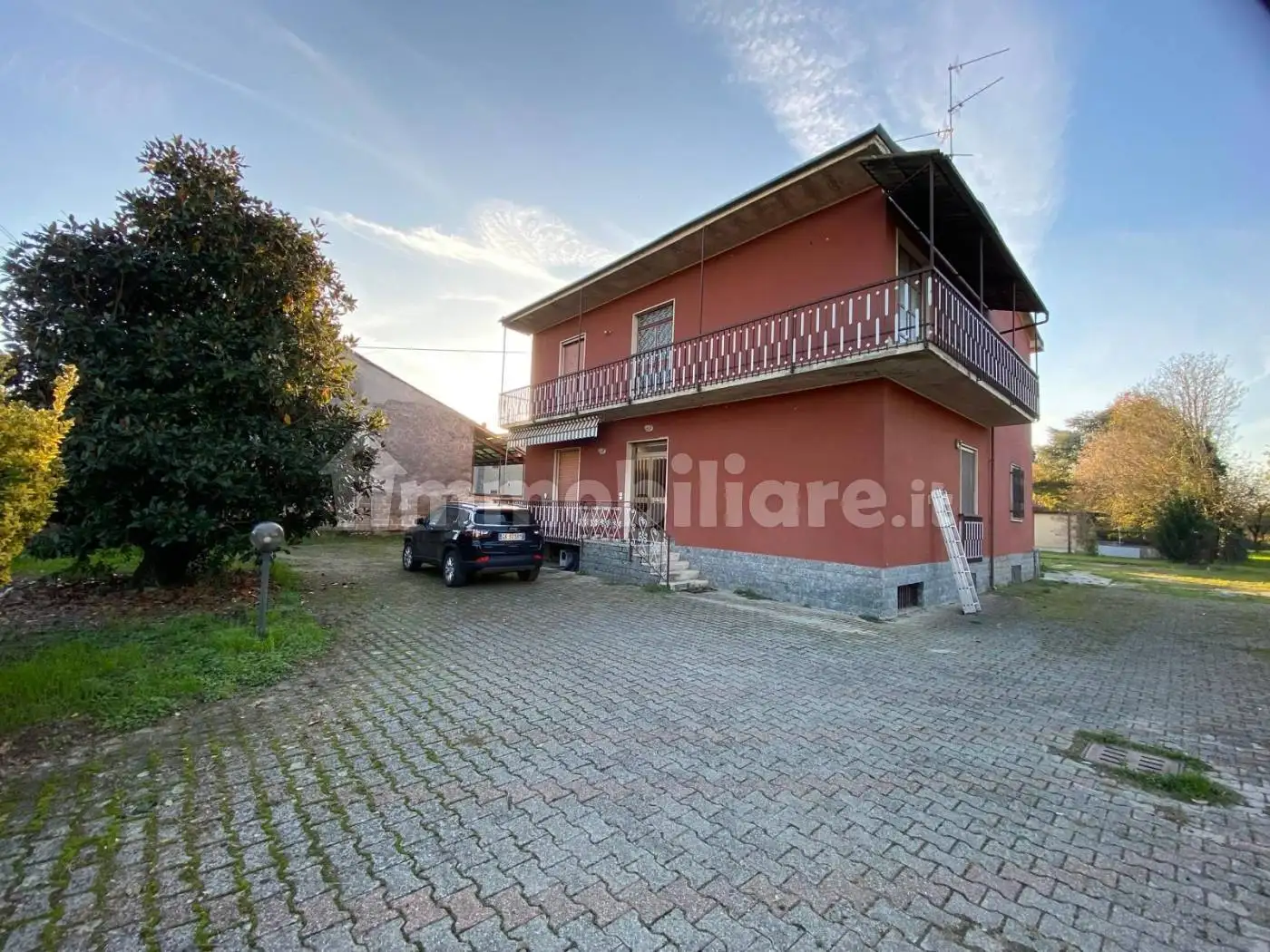 Villa in vendita a Torre d'Arese