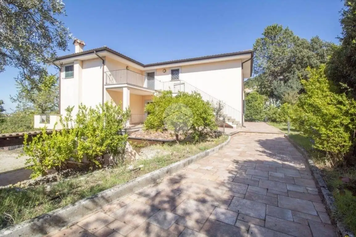 Villa in vendita a Moricone