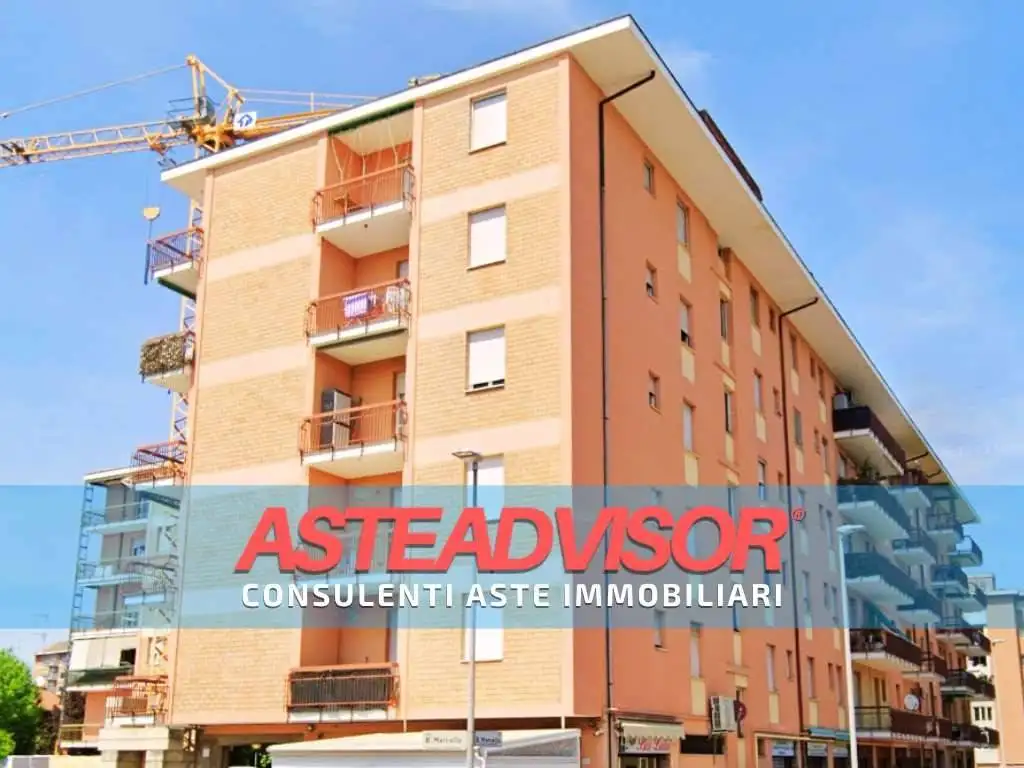 Appartamento in asta a Modena
