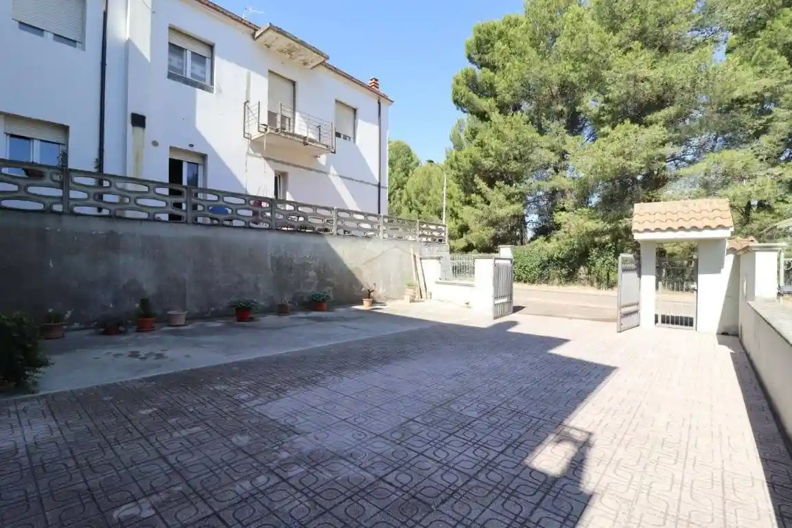 Quadrilocale via Pianacci 89, Montesilvano Colle, Montesilvano - foto 3