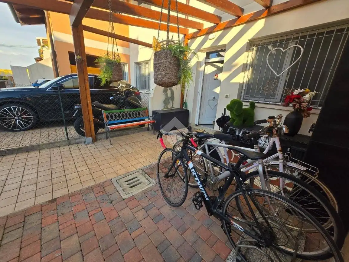 Appartamento in vendita a Russi