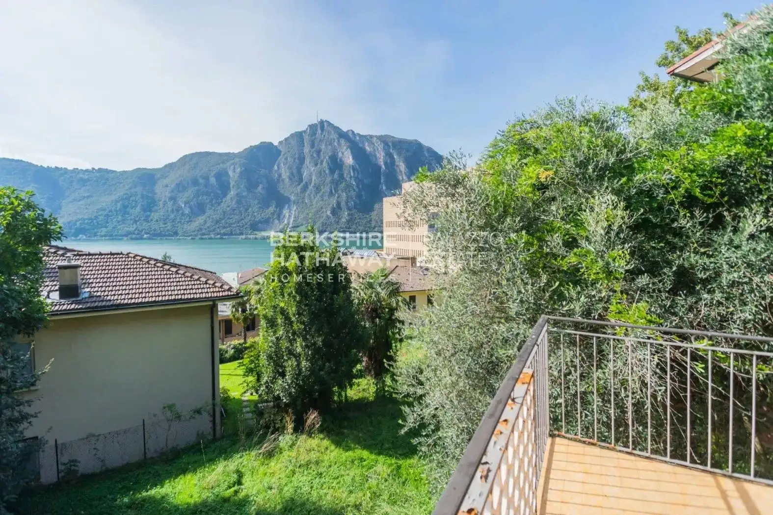 Villa unifamiliare, da ristrutturare, 410 m², Campione d'Italia - foto 2