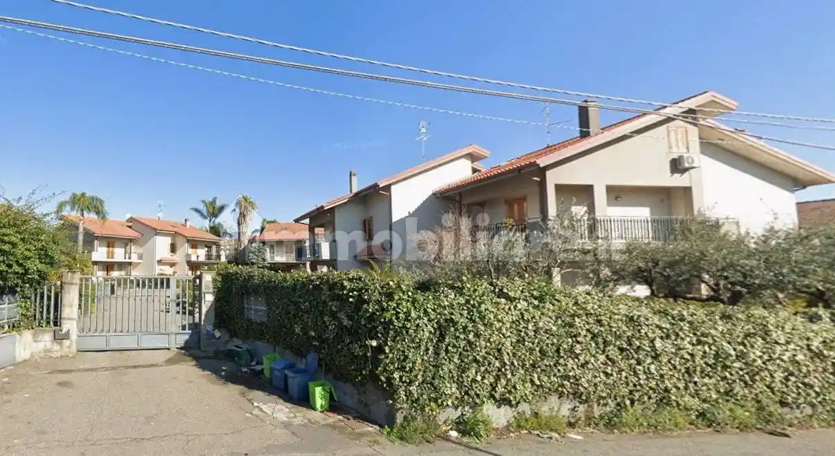 Villetta a schiera in vendita a Aci Sant'Antonio